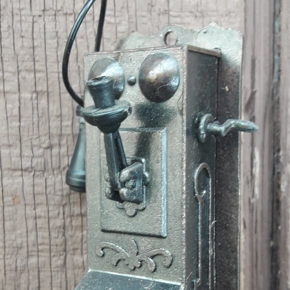 Mini Dollhouse Accessory Cast Iron Pencil Sharpener RARE Vintage Phone Telephone - Picture 8 of 10